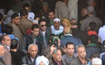  وصول معتز الدمرادش وزوجته للصلاة على 