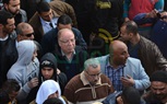 وصول معتز الدمرادش وزوجته للصلاة على 