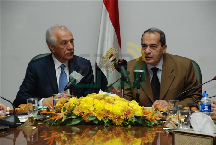 وزير الزراعة يلتقي نظيره اللبناني لبحث توطيد سبل التعاون المشترك