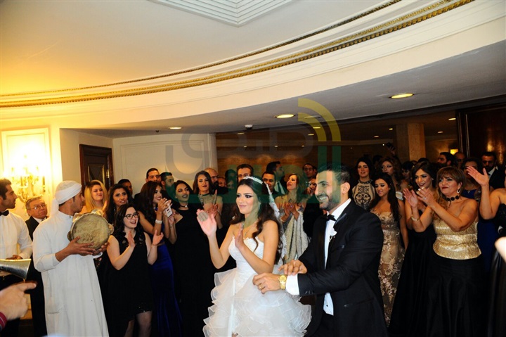 بالصور.. نجوم الفن والاعلام والمجتمع فى حفل زفاف "مينا وساندار"