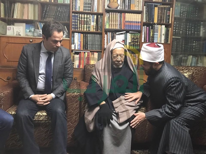 بالصور.. "الأزهري" و"المسلماني" يزوران أكبر معمر أزهري