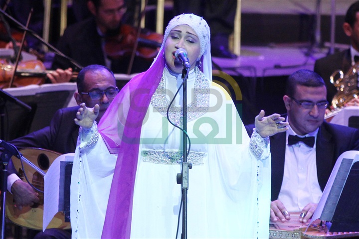 بالصور.. الدنيا أرزاق فى حفل الانشاد بالجمهورية بالصور.. الدنيا أرزاق فى حفل الانشاد بالجمهورية