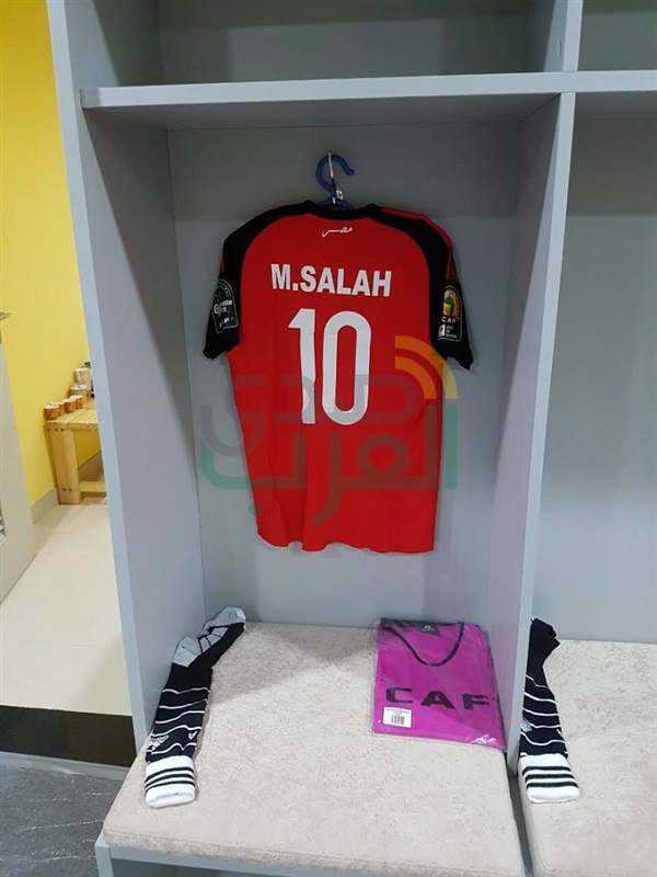 بالصور.. غرف تبديل ملابس الفراعنة قبل مباراة مالي