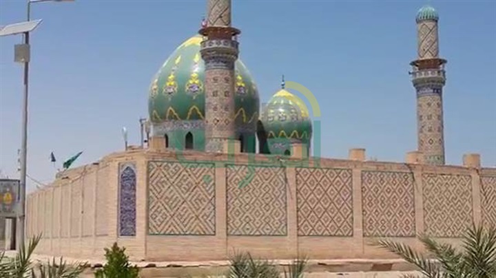 مرقد السيد عبد الله المحض " الكامل " بن الحسن المثنى بن الحسن السبط بن سيدنا علي بن أبي طالب وأولاده " إبراهيم الجواد " رأسه " - سعد الله الكامل - زينب المشهورة بفاطمة النبوية أو المحضية " مرقد السيد عبد الله المحض " الكامل " بن الحسن المثنى بن الحسن السبط بن سيدنا علي بن أبي طالب وأولاده " إبراهيم الجواد " رأسه " - سعد الله الكامل - زينب المشهورة بفاطمة النبوية أو المحضية "
