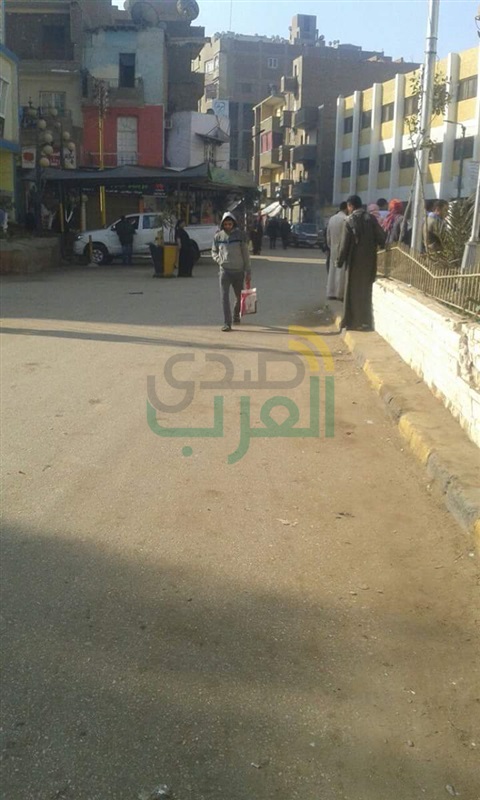 بالصور.. نقل موقف سيارات الأجرة بقليوب البلد