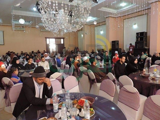 بالصور.. مدير أمن القليوبية يحتفل بعيد الشرطة وسط أسر الشهداء