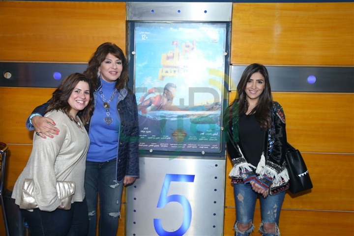 بالصور.. بطلات "آخر ديك فى مصر" يشاهدن الفليم بنايل سيتي بالصور.. بطلات "آخر ديك فى مصر" يشاهدن الفليم بنايل سيتي