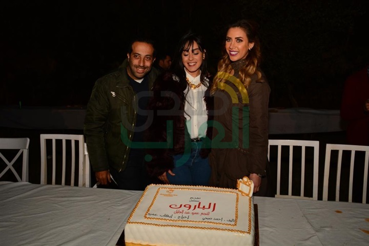 بالصور .. عمرو عبد الجليل يحتفل ببدء تصوير "البارون " بالصور .. عمرو عبد الجليل يحتفل ببدء تصوير "البارون "