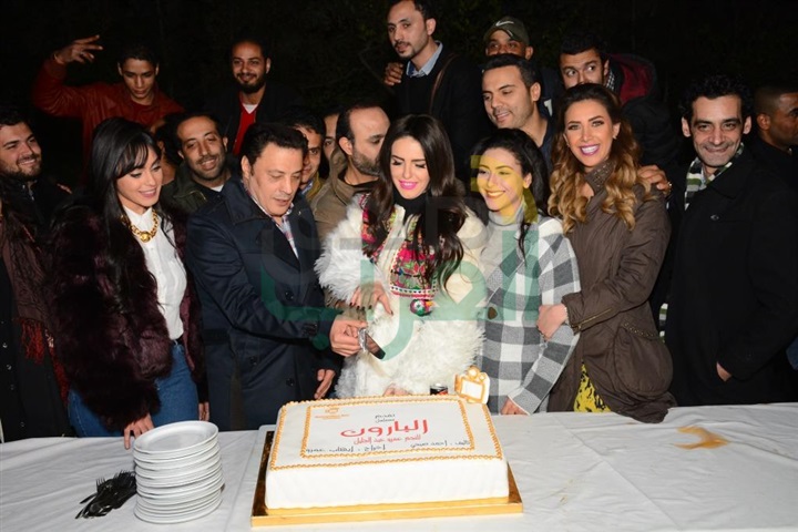 بالصور .. عمرو عبد الجليل يحتفل ببدء تصوير "البارون " بالصور .. عمرو عبد الجليل يحتفل ببدء تصوير "البارون "