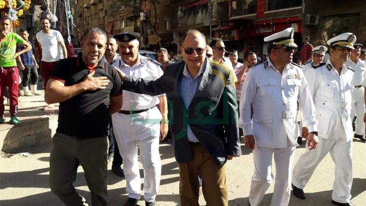 بالصور.. مدير أمن الجيزة يواصل جولاته على «العشرين» ويهنئ المواطنين بـ«رمضان»