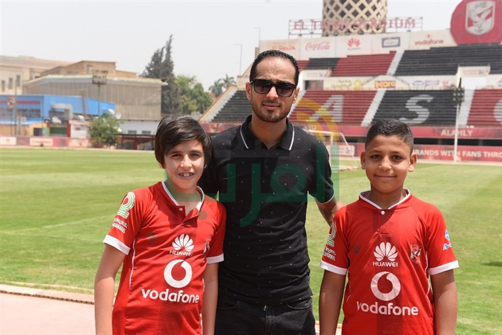 ممثلي مصر ببطولة "كرة القدم من أجل الصداقة" يلتقون الفريق الأول للأهلي