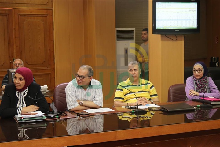 بالصور.. محافظ كفر الشيخ يتابع تنفيذ مشروعات الخطة الاستثمارية