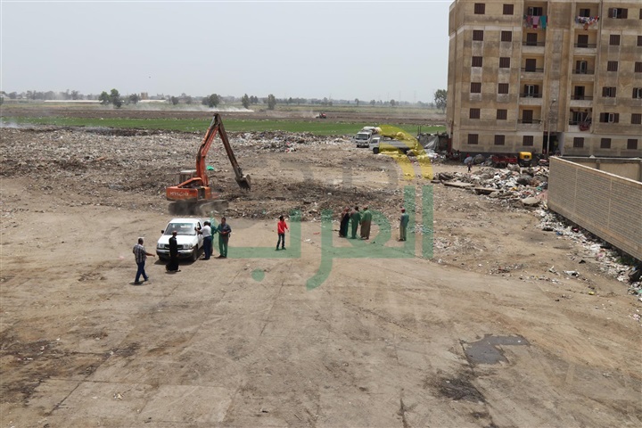 بالصور.. محافظ كفر الشيخ يضع حجر الأساس لمشروع "تحيا مصر" لإسكان الشباب