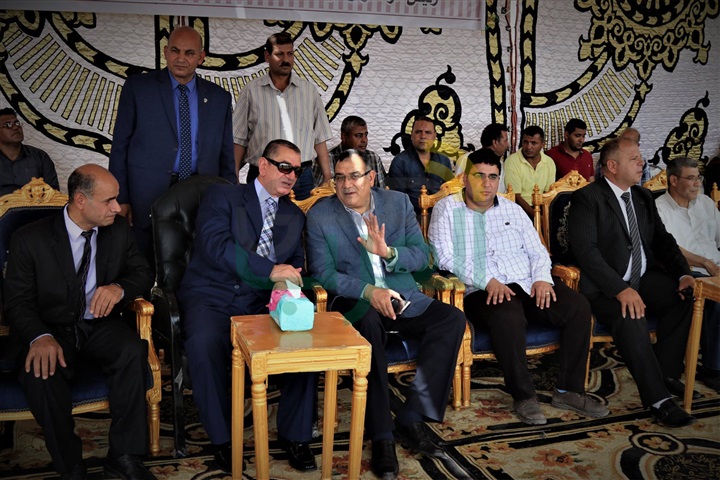 بالصور.. محافظ كفر الشيخ يضع حجر الأساس لمشروع "تحيا مصر" لإسكان الشباب