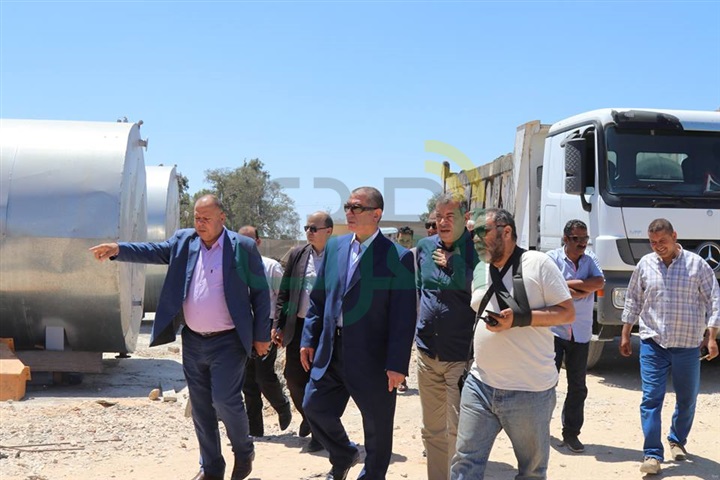 بالصور.. محافظ كفر الشيخ يتفقد محطة الخلط الأسفلتية الجديدة