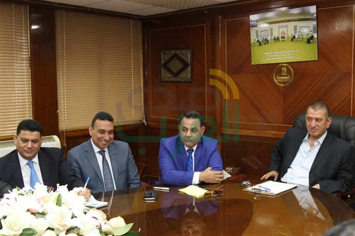 بالصور.. محافظ كفر الشيخ يوقع بروتوكول تعاون مشترك مع وزارة التموين وهيئة "كير" العالمية لتمويل المشروعات