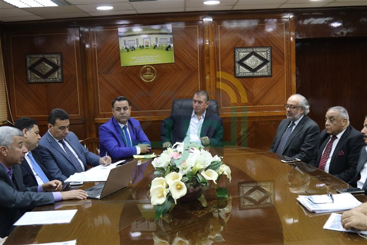بالصور.. محافظ كفر الشيخ يوقع بروتوكول تعاون مشترك مع وزارة التموين وهيئة "كير" العالمية لتمويل المشروعات