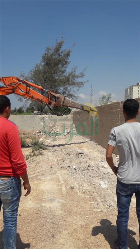 حي شرق يواصل إزالة التعديات على أملاك الدولة