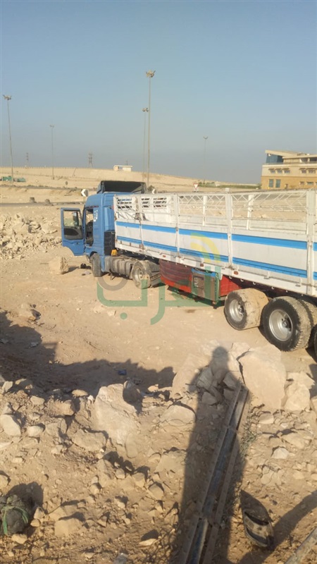 دماء على الأوتوستراد.. مصرع 3 أشخاص وإصابة 4 فى تصادم "تريلا" بسيارتين