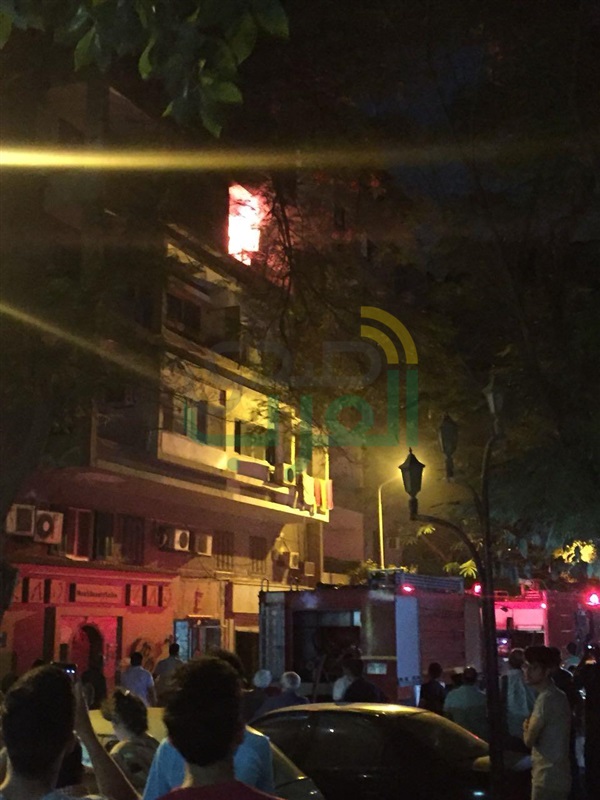 إنقاذ مسنة من النيران فى حريق شقة بالدقى