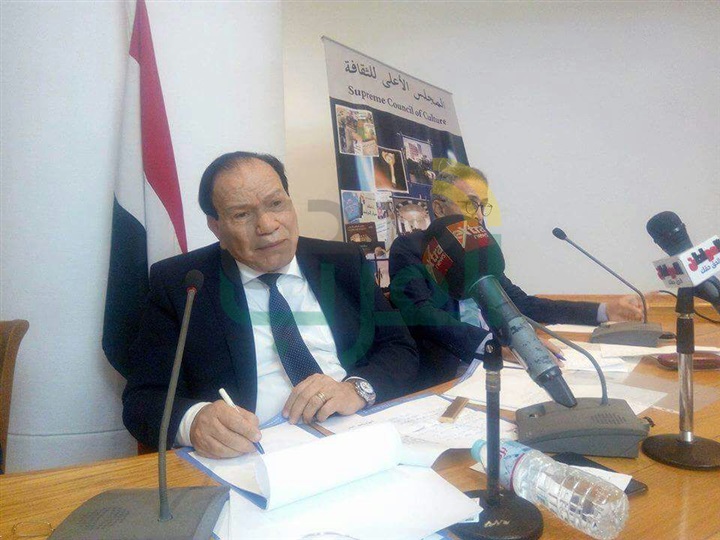خلال ندوة "تفعيل الثقافة فى مكافحة التطرف والإرهاب".. مشاركون يطالبون بتضافر جهود الثقافة والإعلام لمواجهة الأفكار الظلامية خلال ندوة "تفعيل الثقافة فى مكافحة التطرف والإرهاب".. مشاركون يطالبون بتضافر جهود الثقافة والإعلام لمواجهة الأفكار الظلامية