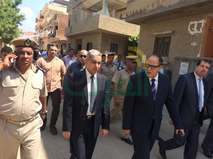 بالصور.. مساعد وزير الداخلية ومدير أمن كفر الشيخ يتفقدان لجان الثانوية العامة 