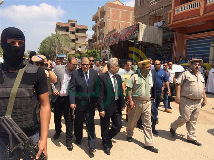 بالصور.. مساعد وزير الداخلية ومدير أمن كفر الشيخ يتفقدان لجان الثانوية العامة 