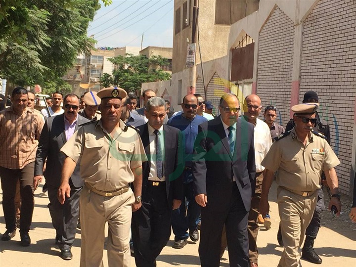 بالصور.. مساعد وزير الداخلية ومدير أمن كفر الشيخ يتفقدان لجان الثانوية العامة 