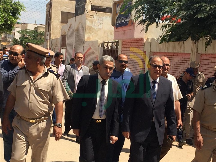 بالصور.. مساعد وزير الداخلية ومدير أمن كفر الشيخ يتفقدان لجان الثانوية العامة 