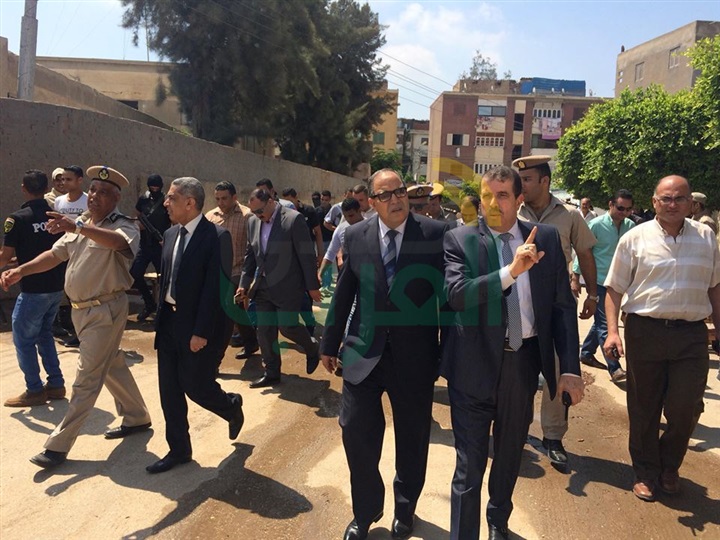 بالصور.. مساعد وزير الداخلية ومدير أمن كفر الشيخ يتفقدان لجان الثانوية العامة 
