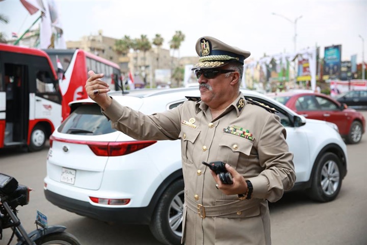  بالصور.. محافظ كفر الشيخ يطلق المرحلة الأولي لتشغيل مشروع النقل الداخلى 