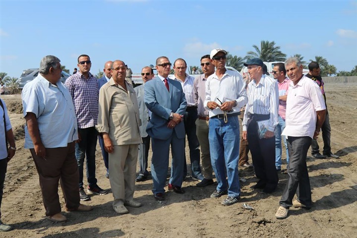 بالصور.. محافظ كفر الشيخ والسفير الأسترالى يضعان حجر الأساس لمشروع الرمال السوداء الأربعاء القادم