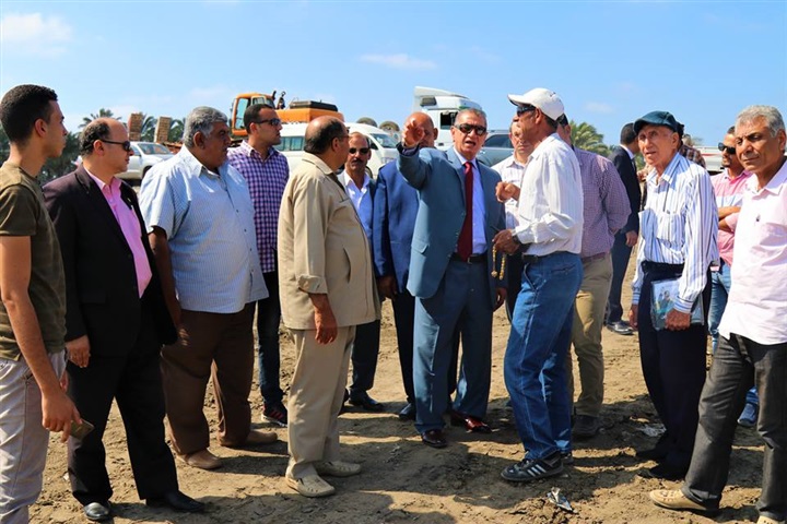 بالصور.. محافظ كفر الشيخ والسفير الأسترالى يضعان حجر الأساس لمشروع الرمال السوداء الأربعاء القادم