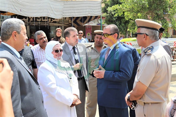 بالفيديو والصور.. محافظ كفر الشيخ يتفقد لجان الثانوية العامة في بيلا بالفيديو والصور.. محافظ كفر الشيخ يتفقد لجان الثانوية العامة في بيلا
