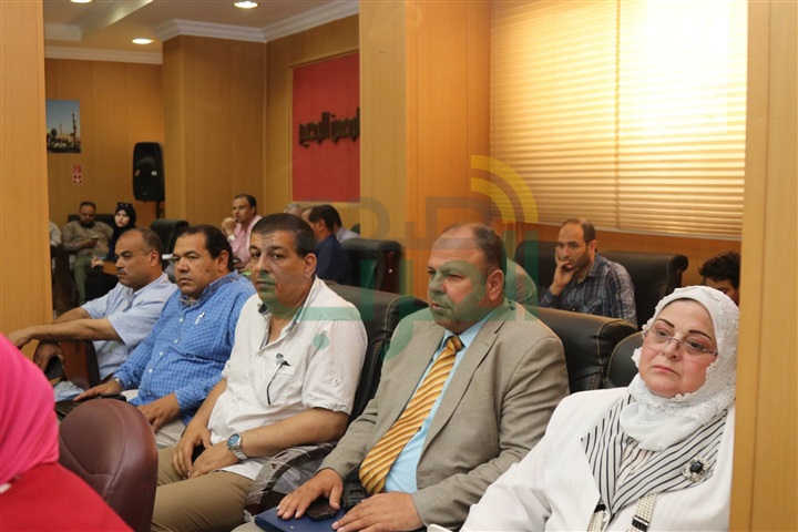 بالصور.. محافظ كفر الشيخ: 100ألف جنيه غرامة للمعتدين على الأراضي الزراعية
