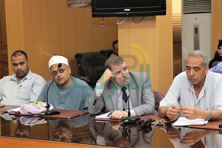 بالصور.. محافظ كفر الشيخ: 100ألف جنيه غرامة للمعتدين على الأراضي الزراعية