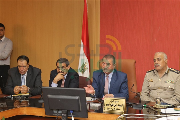 بالصور.. محافظ كفر الشيخ: 100ألف جنيه غرامة للمعتدين على الأراضي الزراعية