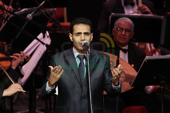 أشعار حمزة وألحان الموجي في حفل نويرة بالأوبرا أشعار حمزة وألحان الموجي في حفل نويرة بالأوبرا
