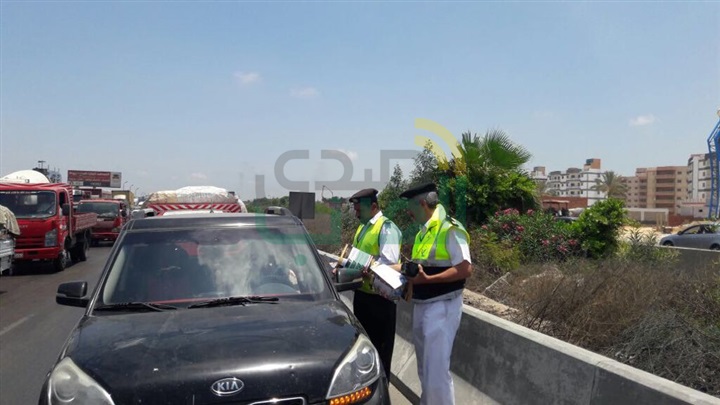 مدير المرور يواصل قيادة حملات التوعية لوقف نزيف الأسفلت على الطرق السريعة