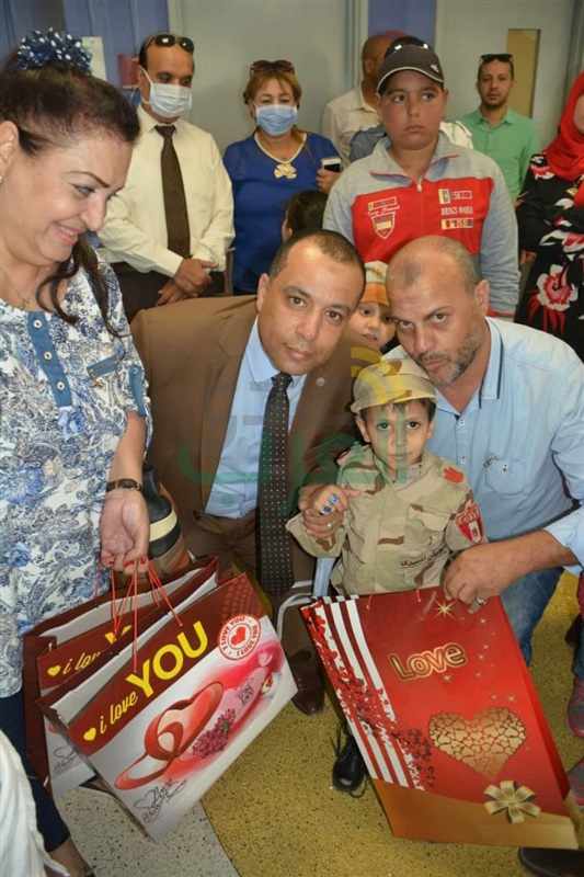 بالصور..زيارة جروب"من أجل شبرا"لمستشفى 57357