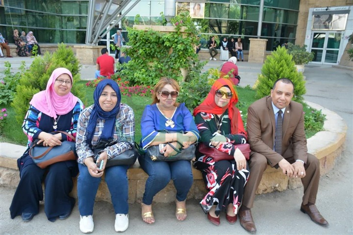 بالصور..زيارة جروب"من أجل شبرا"لمستشفى 57357