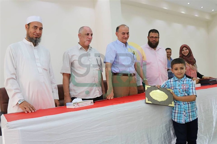 بالصور.. تكريم 40 من حفظة القرآن الكريم بنقابة المهندسين بكفر الشيخ