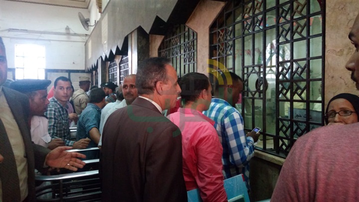 جولة مفاجأة لرئيس هيئة السكة الحديد بمحطة القاهرة 
