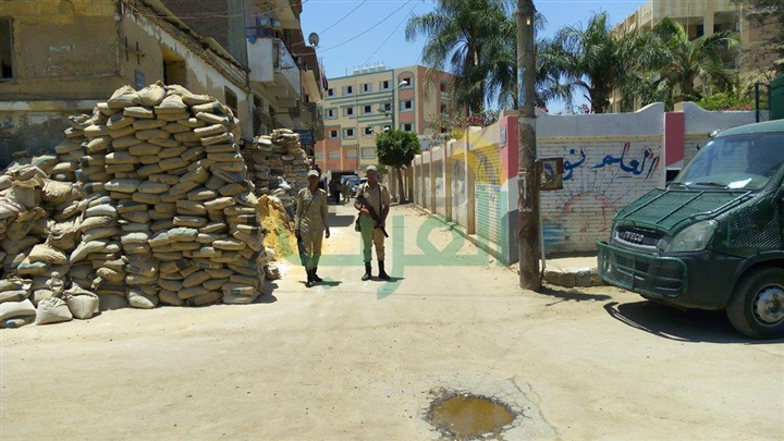 بالصور.. انتظام الخدمات الأمنية في لجان الثانوية بكفر الشيخ تزامنًا مع امتحان "الإنجليزي"