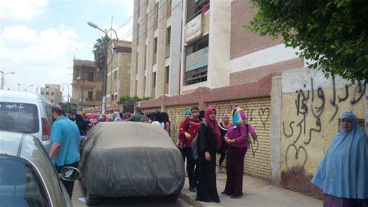  طلاب الثانوية ببنها: هنعيد مكسورين الخاطر بسبب الانجليزى