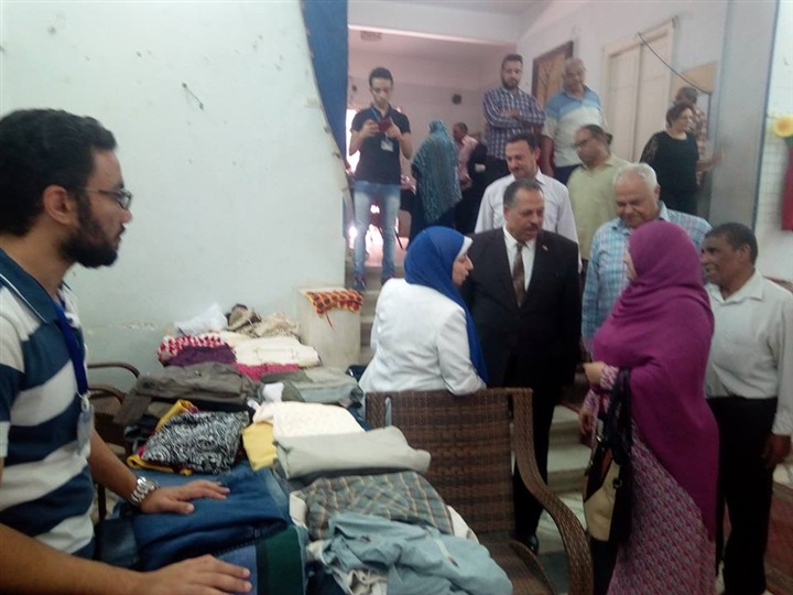 بالصور.. افتتاح معرض الأسر المنتجة برفقة نبيل الطيبي وفاطمة الخياط وكيل وزارة التضامن