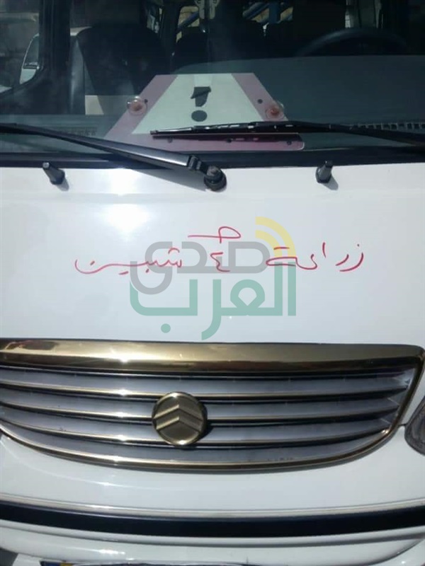 بالصور..وضع لافتات بالتعريفة الجديدة بمواقف القليوبية 