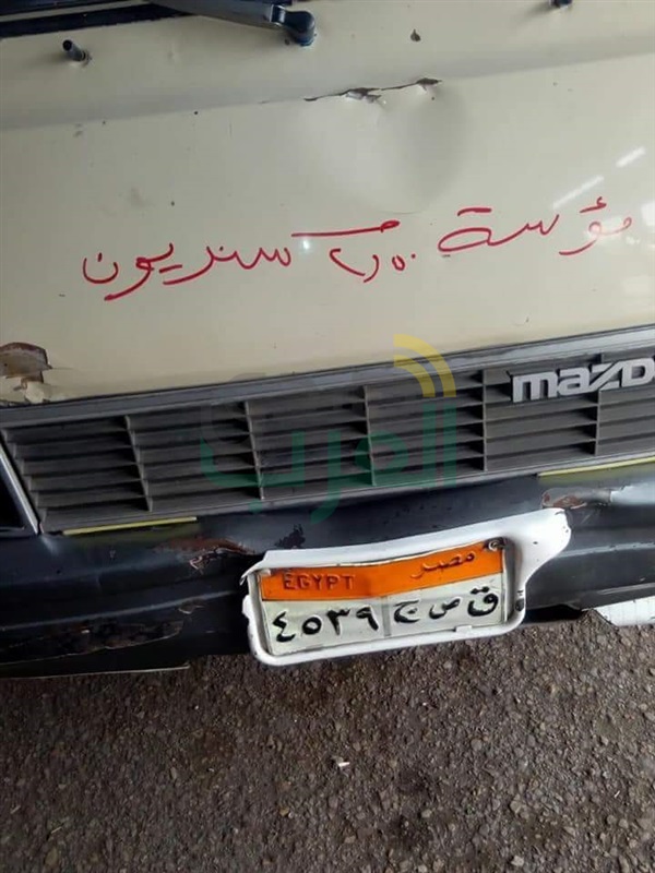 بالصور..وضع لافتات بالتعريفة الجديدة بمواقف القليوبية 