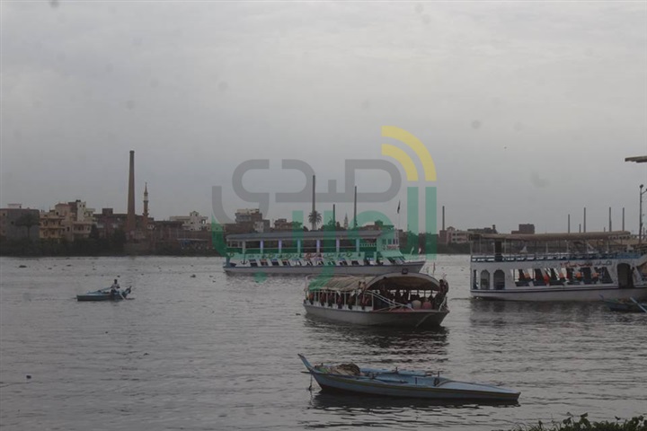 بالصور..مواطنو كفر الشيخ ارتدوا ثوب «الفرح» بالحدائق والمنتزهات و«مصيف بلطيم» إجتاز أول إختبار«صيفي»