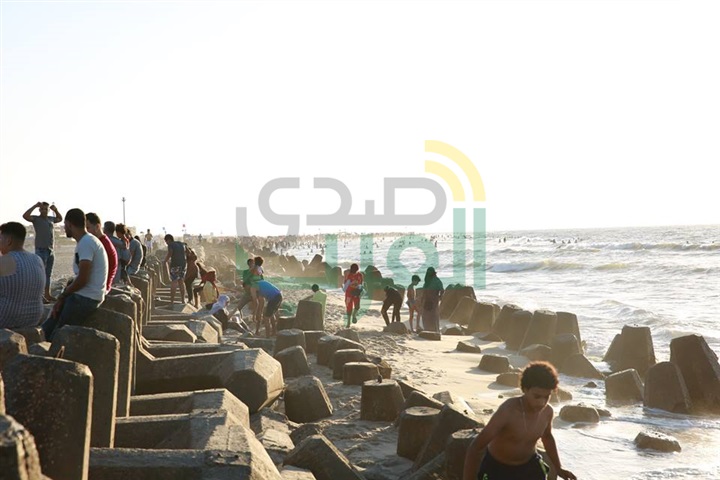 محافظ كفر الشيخ يطمئن على مستوى الخدمات بمصيف بلطيم...بالفيديو والصور